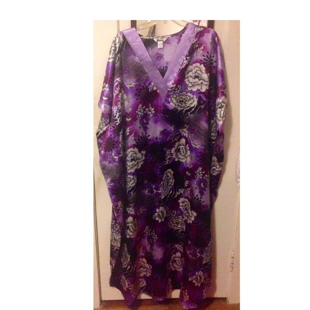 Winlar Long Satin Kaftan One Size Multicolor